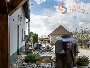 Prodej ubytování, Březí, 334 m2