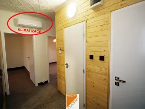 Pronájem bytu 2+1, Kadaň, Chomutovská, 56 m2