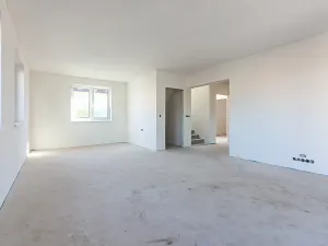 Prodej rodinného domu, Veleň, Na růžku, 130 m2