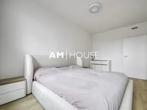 Prodej bytu 3+kk, Praha - Hloubětín, Kolbenova, 72 m2