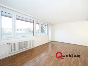 Prodej bytu 1+kk, Praha - Prosek, Lovosická, 34 m2