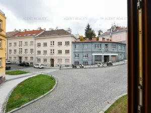 Pronájem bytu 3+kk, Praha - Břevnov, Za Strahovem, 56 m2