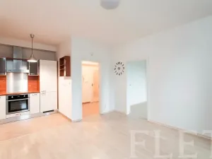 Pronájem bytu 2+kk, Praha - Stodůlky, Raichlova, 39 m2