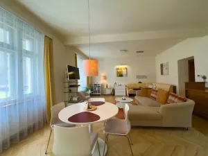 Prodej bytu 2+kk, Praha, Ve Smečkách, 80 m2