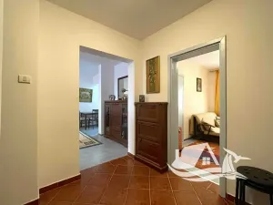 Prodej bytu 5+kk, Petrovac, Černá Hora, 100 m2