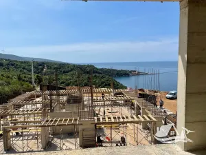 Prodej bytu 2+kk, Dobrá Voda, Černá Hora, 49 m2