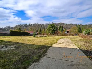 Prodej komerční nemovitosti, Lštění, Míru, 1933 m2