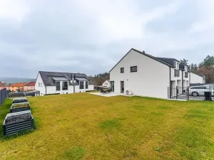 Prodej rodinného domu, Chocerady, 163 m2