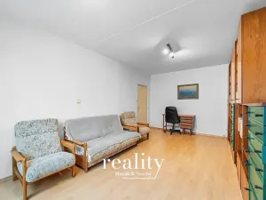 Prodej bytu 3+1, Znojmo, Pražská, 75 m2