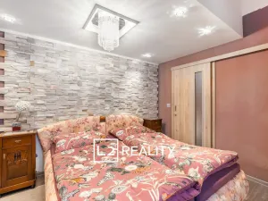 Prodej rodinného domu, Jenštejn, Zlatnická, 125 m2