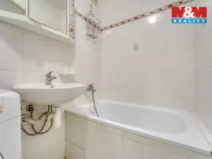 Prodej bytu 1+1, Praha - Černý Most, Bouřilova, 38 m2