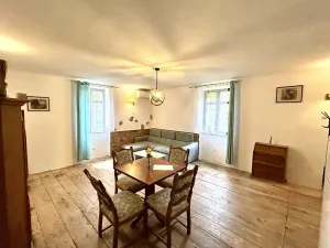 Prodej apartmánu, Líšnice, 300 m2