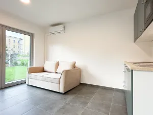 Pronájem kanceláře, Kopřivnice, Česká, 17 m2