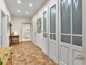 Prodej rodinného domu, Turnov, Nádražní, 254 m2