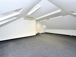 Pronájem kanceláře, Praha - Malá Chuchle, Zbraslavská, 87 m2
