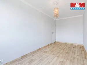 Prodej bytu 3+1, Teplice - Prosetice, Rovná, 67 m2