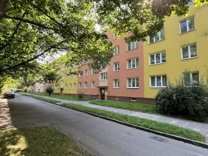 Prodej bytu 2+1, Opava, Olomoucká, 49 m2