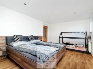 Prodej vícegeneračního domu, Praha - Štěrboholy, Pod areálem, 333 m2