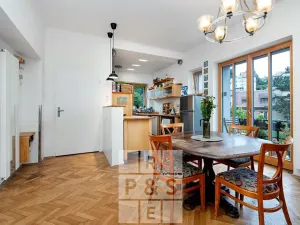 Prodej bytu 3+1, Praha - Smíchov, Nad Laurovou, 98 m2