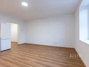 Pronájem bytu 1+kk, Staré Město, Hradišťská, 34 m2