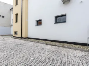 Pronájem bytu 2+kk, Staré Město, Hradišťská, 57 m2