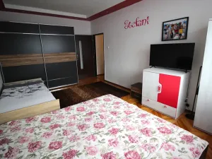 Prodej rodinného domu, Praha - Horní Počernice, Mečovská, 107 m2