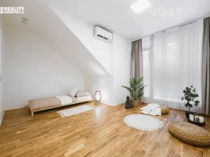 Prodej rodinného domu, Moravany, V Jámách, 382 m2