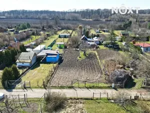 Prodej zahrady, Břeclav, 951 m2