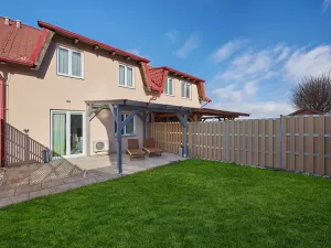 Prodej bytu 3+kk, Jiřice, 77 m2