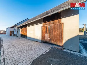 Prodej rodinného domu, Spálené Poříčí - Struhaře, 225 m2