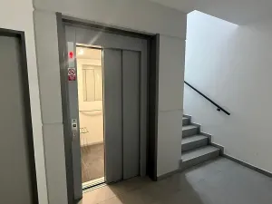 Prodej bytu 2+kk, České Budějovice, Štítného, 90 m2