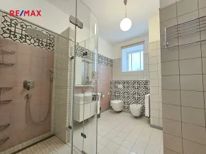 Prodej bytu 3+1, Mariánské Lázně, Anglická, 116 m2