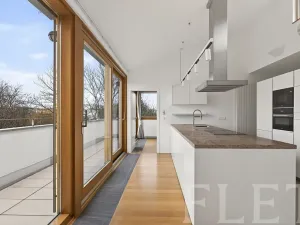 Pronájem bytu 6+kk a větší, Praha - Nusle, Na Bučance, 186 m2