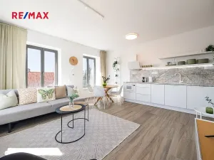 Prodej bytu 3+kk, Abertamy, Vítězná, 56 m2