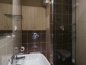 Pronájem bytu 2+kk, Praha - Kyje, Farkašova, 48 m2