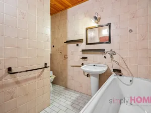 Prodej rodinného domu, Praha - Nebušice, K Šedivce, 186 m2