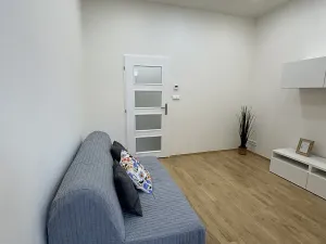 Pronájem bytu 1+1, Praha - Libeň, Kovářská, 35 m2