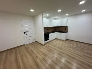 Prodej bytu 3+kk, Slaný, Vítězná, 75 m2