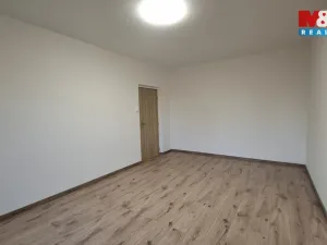 Prodej bytu 2+1, Kopřivnice, Obránců míru, 54 m2