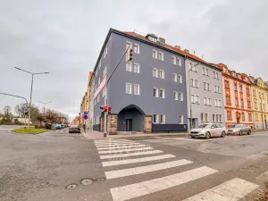 Pronájem bytu 2+kk, Cheb, 17. listopadu, 53 m2