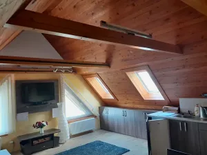 Prodej rodinného domu, Benecko, 635 m2