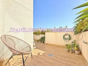 Prodej vily, Torrevieja, Španělsko, 100 m2