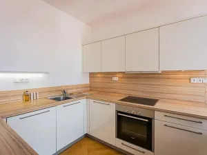 Pronájem bytu 2+kk, Praha - Staré Město, Na Perštýně, 73 m2