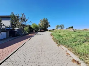 Prodej pozemku pro bydlení, Hrušovany u Brna, Pod Střediskem, 608 m2