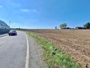 Prodej pozemku pro bydlení, Hrušovany u Brna, Pod Střediskem, 741 m2