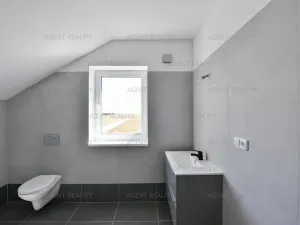 Prodej rodinného domu, Slaný, 312 m2