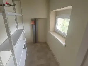 Prodej vily, Praha - Suchdol, 243 m2