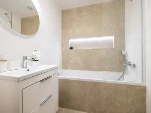 Prodej bytu 3+1, Praha - Černý Most, Vybíralova, 79 m2