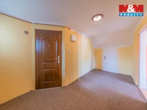 Pronájem bytu 1+kk, Krnov, Nádražní, 30 m2