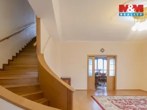 Prodej rodinného domu, Uherské Hradiště, U Stadionu, 300 m2